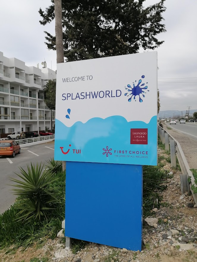 Двустранна светеща кутия на аквапарк на хотел